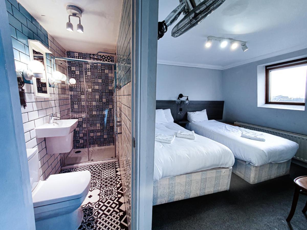 Plaza Hotel London Bagian luar foto