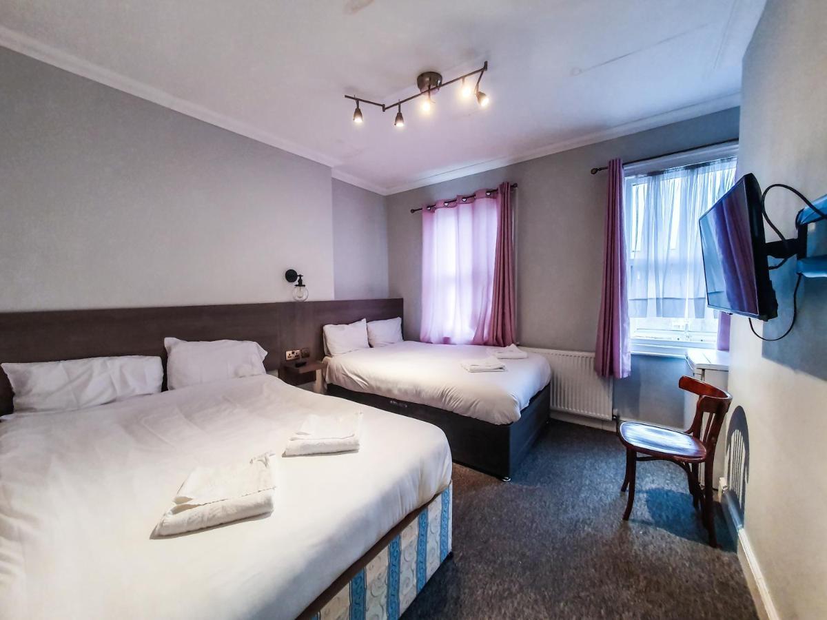 Plaza Hotel London Bagian luar foto