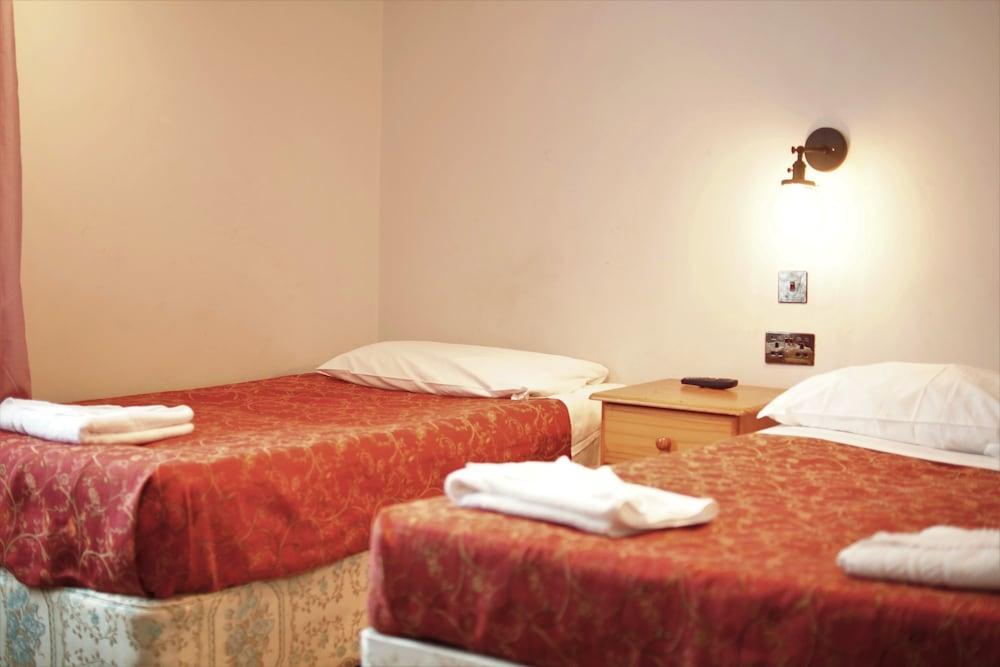 Plaza Hotel London Bagian luar foto