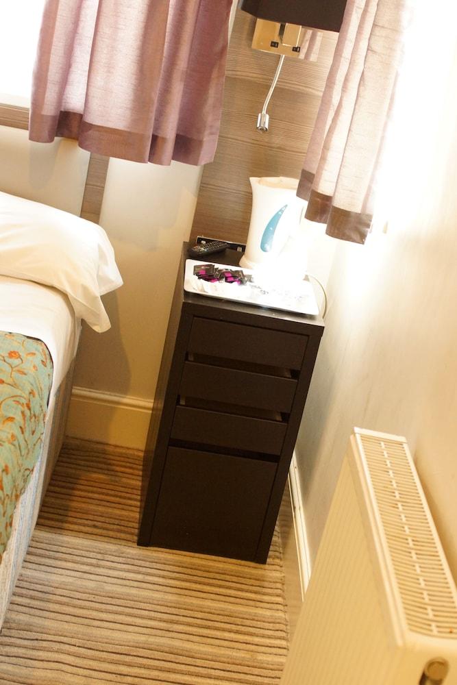 Plaza Hotel London Bagian luar foto