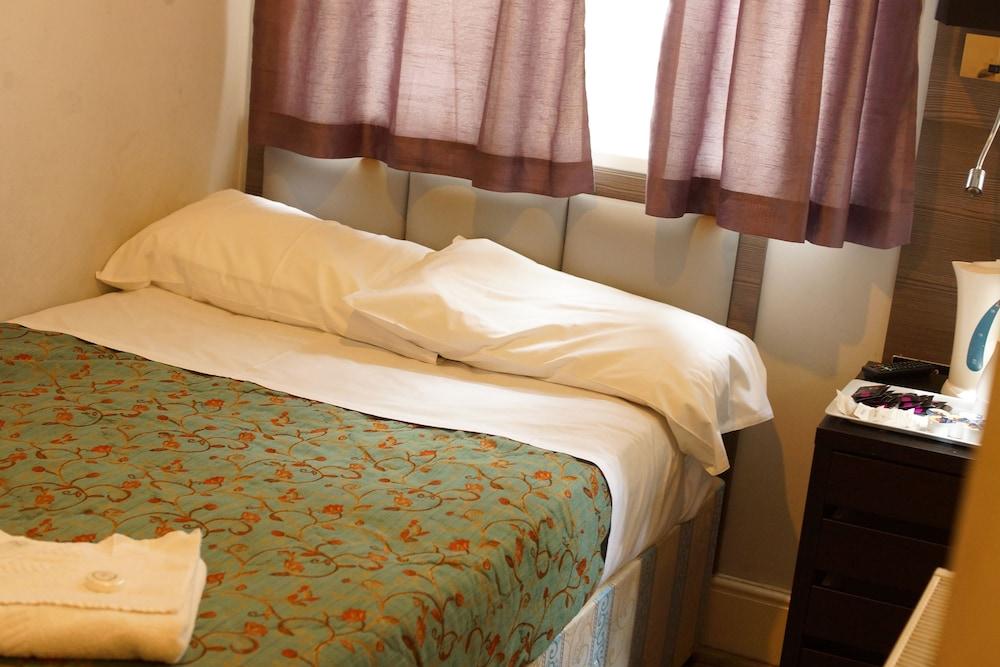 Plaza Hotel London Bagian luar foto