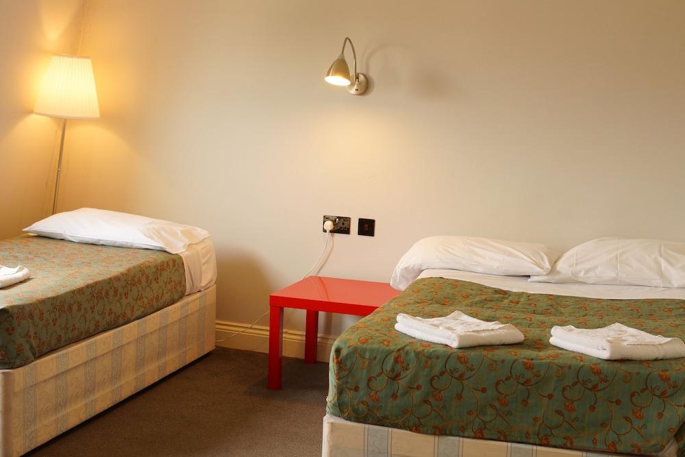 Plaza Hotel London Bagian luar foto