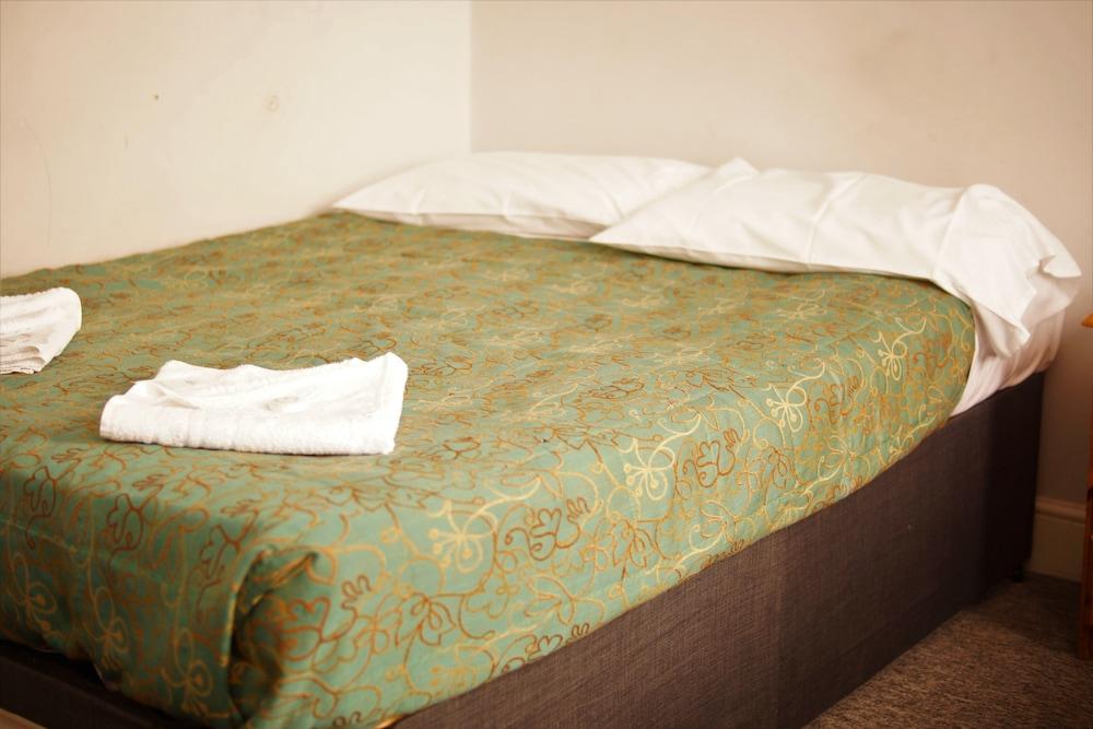 Plaza Hotel London Bagian luar foto